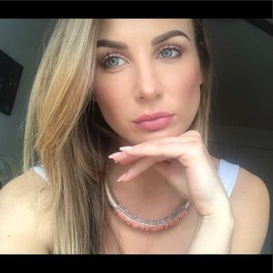 Meet your Posher, Loredana